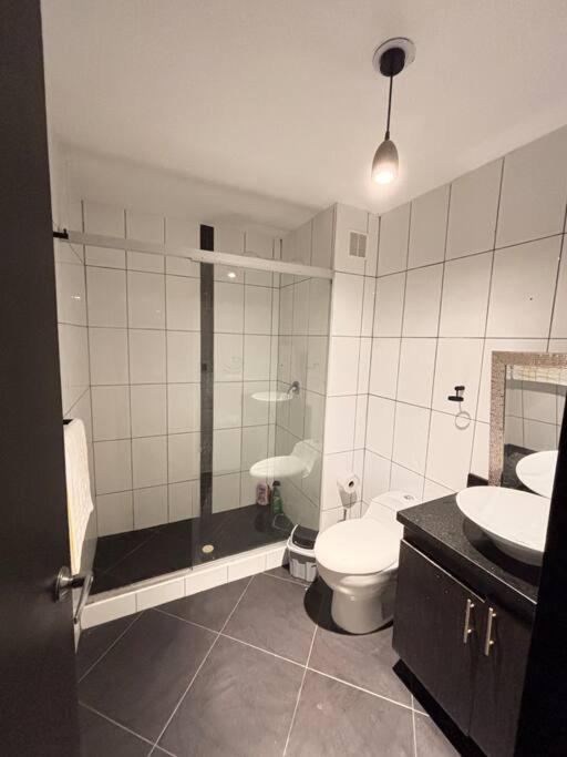 Central, Espacioso, Comodo, Calido Y Tranquilo Apartamento Bogotá