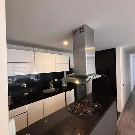 Apartamento Central, Espacioso, Comodo, Calido Y Tranquilo Bogota Exterior photo