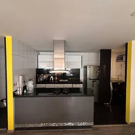 Apartamento Central, Espacioso, Comodo, Calido Y Tranquilo Bogota Exterior photo