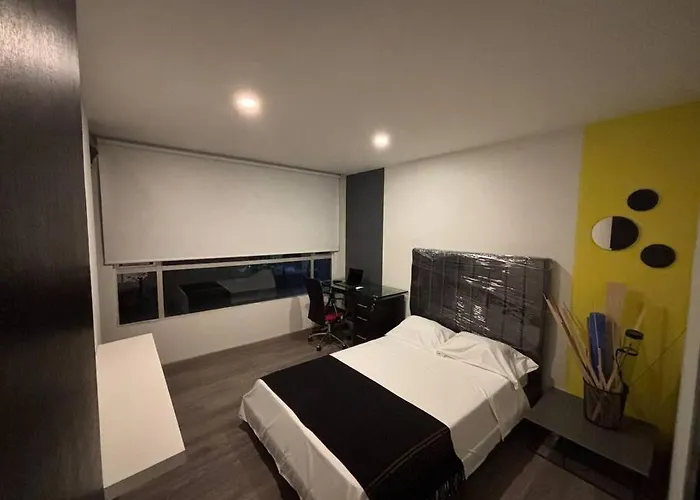 Apartamento Central, Espacioso, Comodo, Calido Y Tranquilo